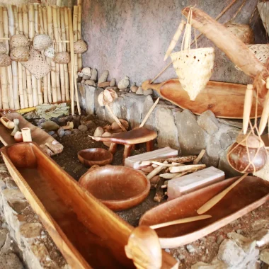 Outils de l'ancien temps exposés au musée de Ua Huka © Tahiti Tourisme