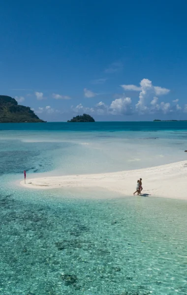 Motu piscine à Raivavae © Grégoire Le Bacon & LionAiles