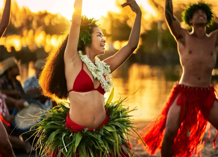 Danse Tahitienne © Alikaphoto