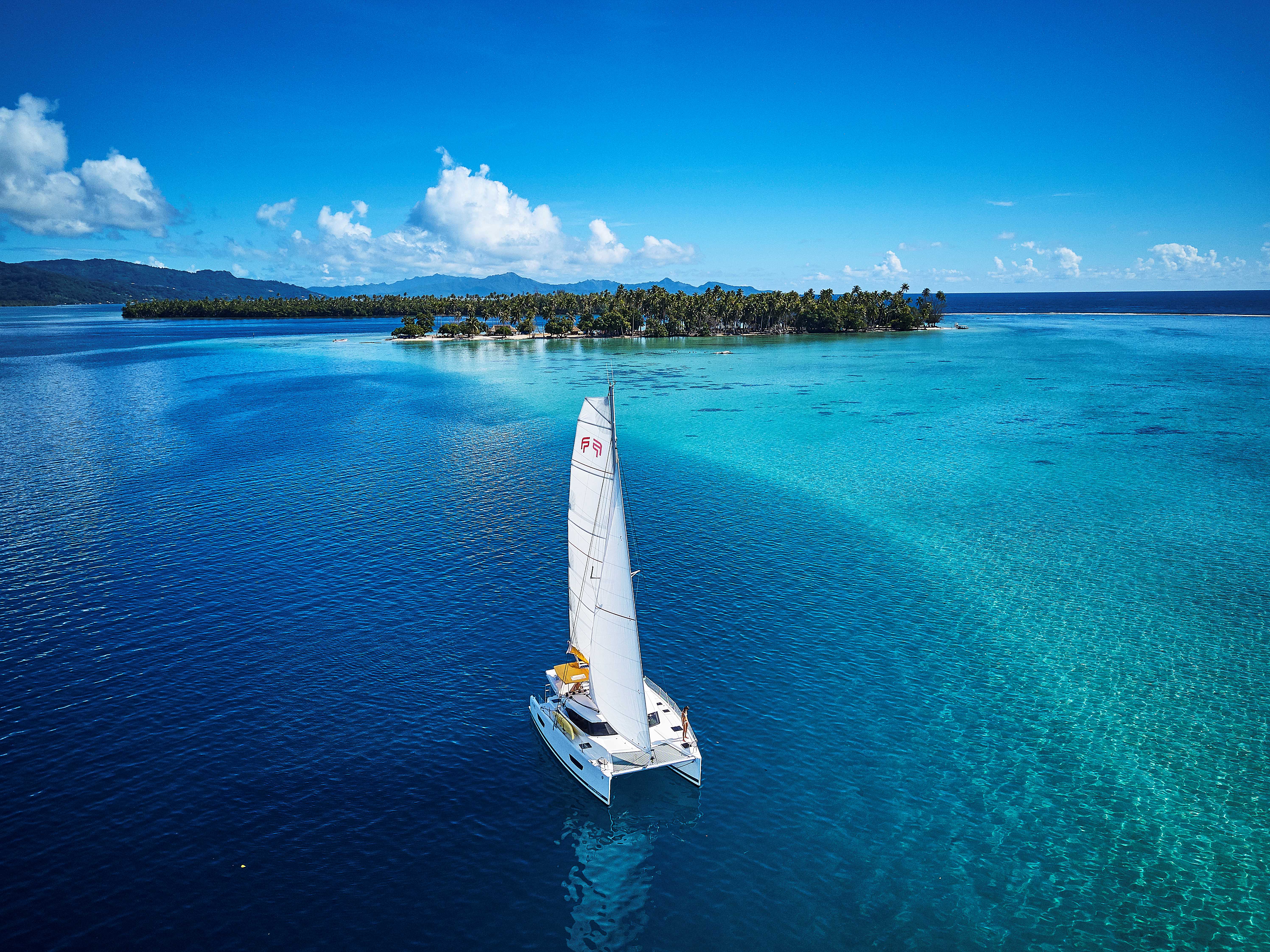 https://tahititourisme.es/wp-content/uploads/2017/08/Tahiti-Yacht-Charter_Bertrand-Duquenne-01.jpg