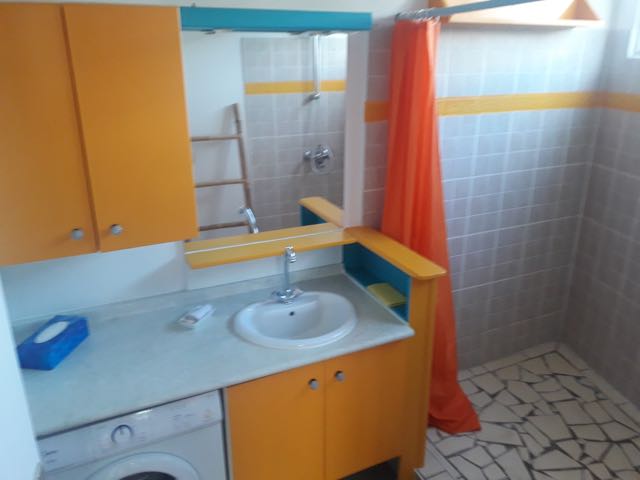 https://tahititourisme.es/wp-content/uploads/2021/09/bathroom.jpg